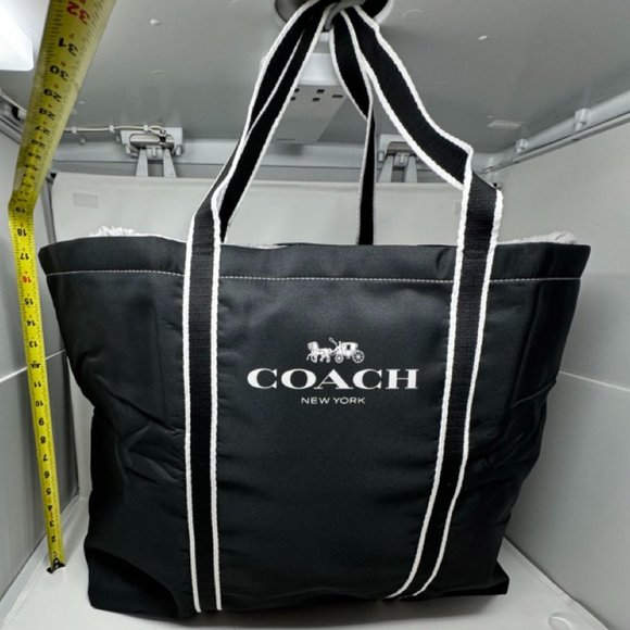 COACH - EXCLUSIVE SHOPPING BAG - BRAND NEW - Picture 3 of 8